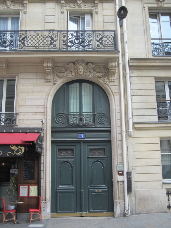 14 rue de Tilsitt, Zelda and Scott's first apartment in Paris in about 1925. It's located on the right bank in the 8th arrondissement, which is still home to some of the most expensive real estate in Paris. Hemingway used to claim that he felt uncomfortable going to the Fitzgerald's apartment, that he much preferred his slummier surroundings on the Left Bank.
