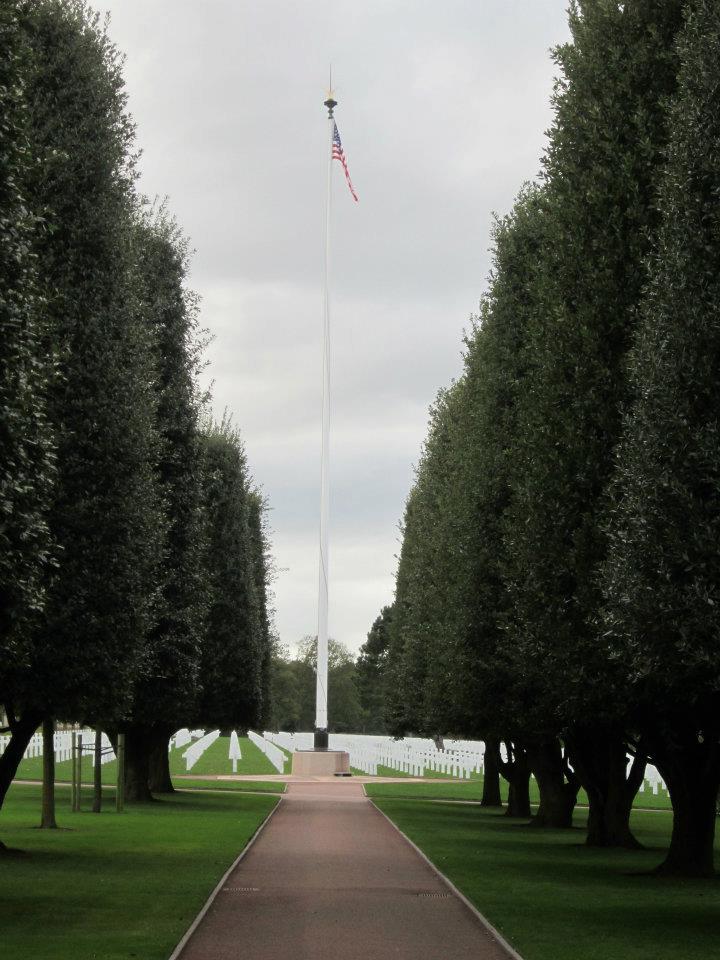 396044_104421476346467_480968899_n