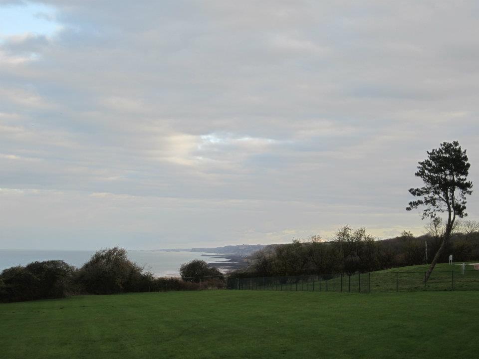 402549_104421439679804_425625148_n