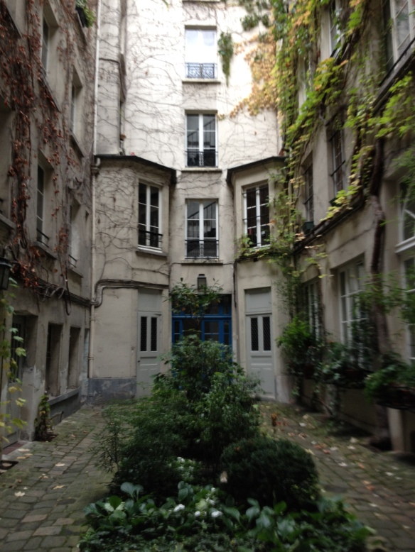 The fictional courtyard from the book Sarah's Key at 36 rue de Saintonge, Paris