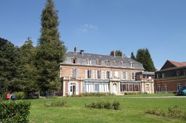 Mary Cassatt's country home outside Paris: Chateau Beaufresne  (2014)