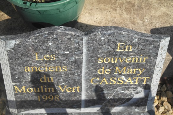 Locals donated this plaque to remember Mary Cassatt and her contribution to the community